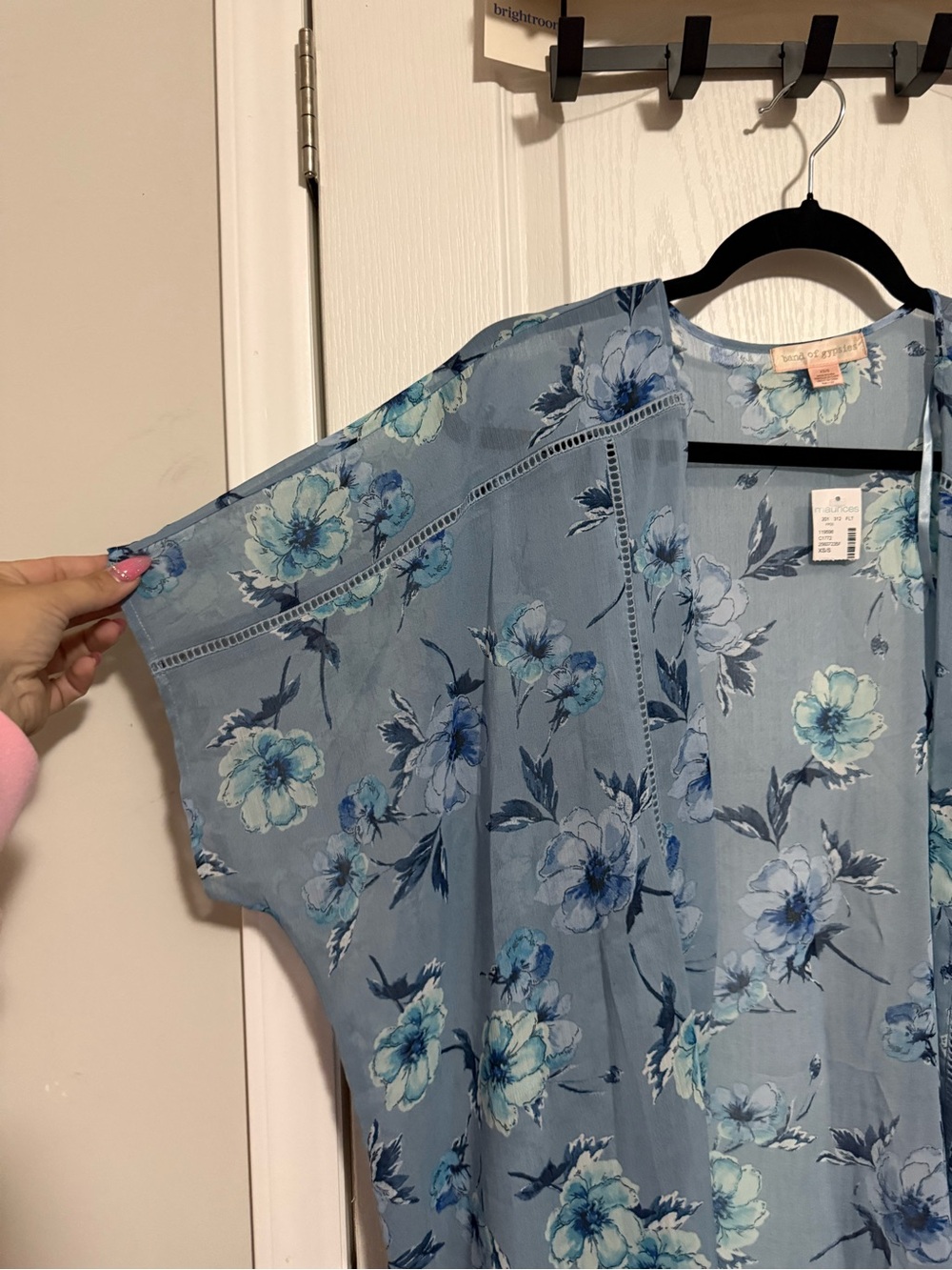 Band of Gypsies oversized Light Blue Floral Kimono Duster - Picture 4 of 6